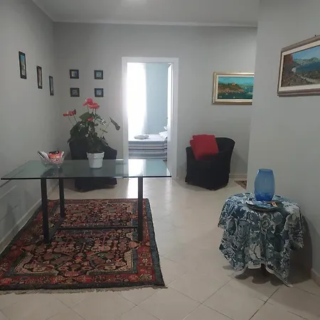 Prie De Mae Guest house