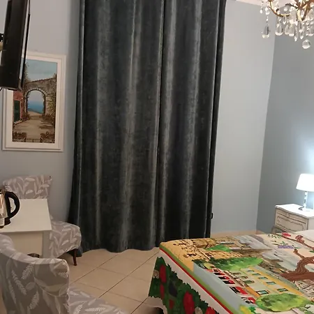 Pensión Prie De Mae *